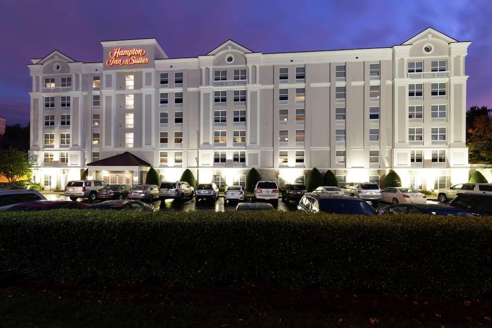Hampton Inn & Suites Raleigh Cary Lenovo Center photo 4