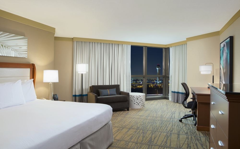 DoubleTree by Hilton Miami Airport & Convention Center photo 1