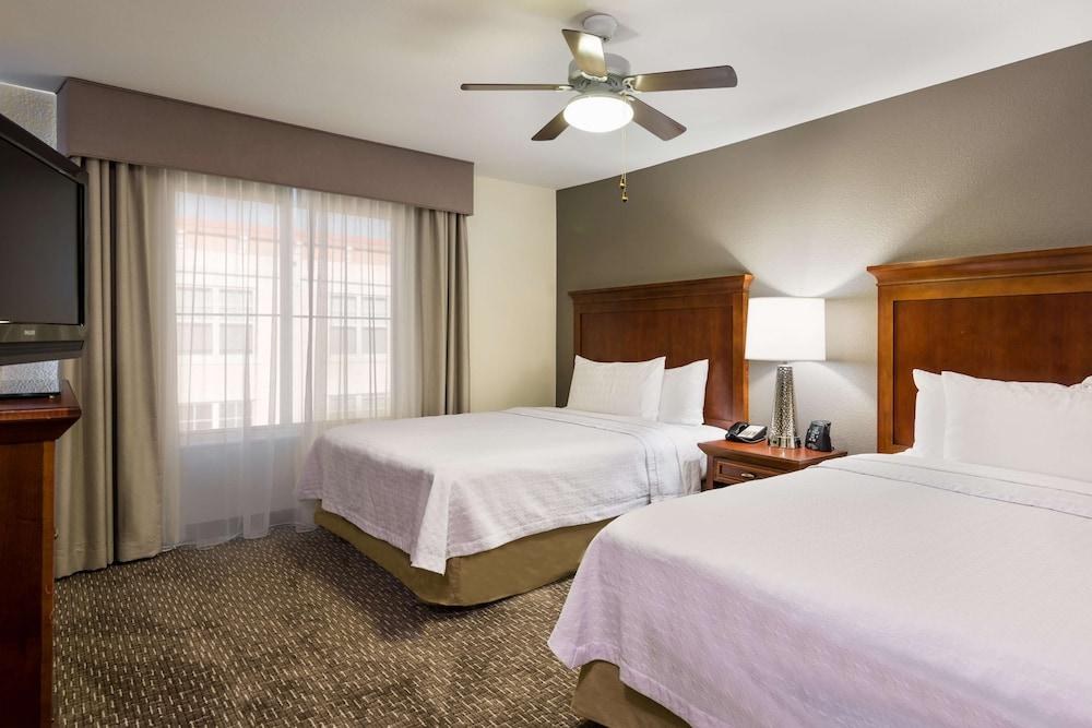 Homewood Suites by Hilton Jacksonville-South/St. Johns Ctr. photo 2
