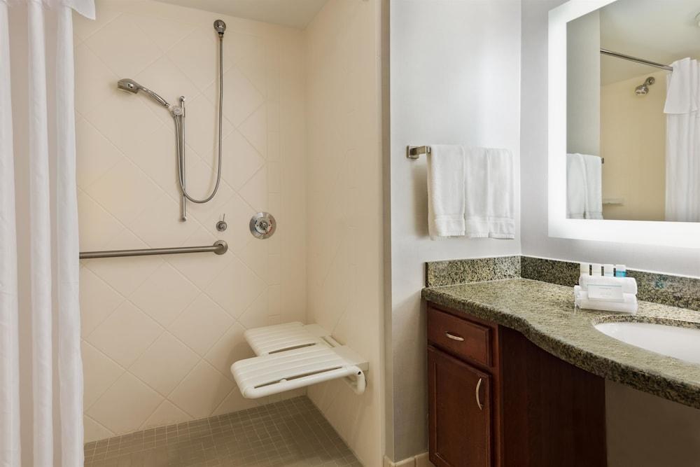 Homewood Suites by Hilton Jacksonville-South/St. Johns Ctr. photo 4