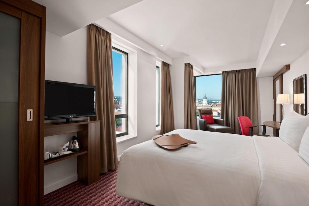 Hampton by Hilton Cluj-Napoca photo 2