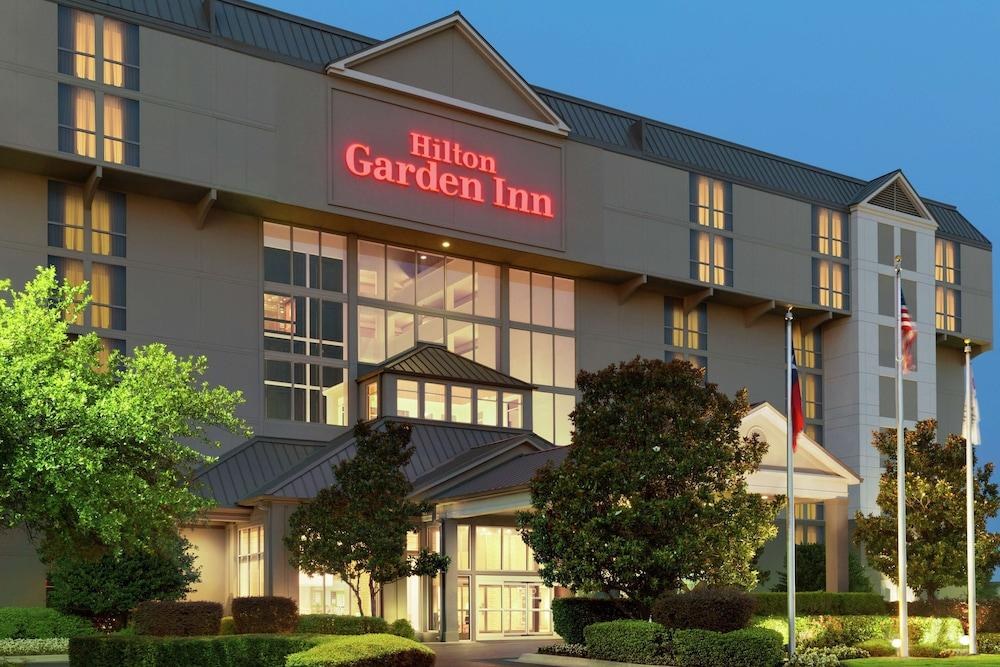 Hilton Garden Inn Dallas/Market Center photo 4