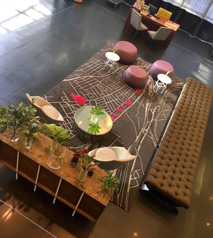 DoubleTree by Hilton Cape Town - Upper Eastside photo 2