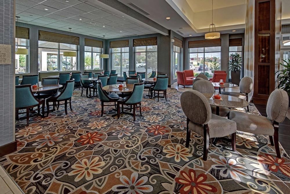 Hilton Garden Inn Tulsa Midtown photo 2