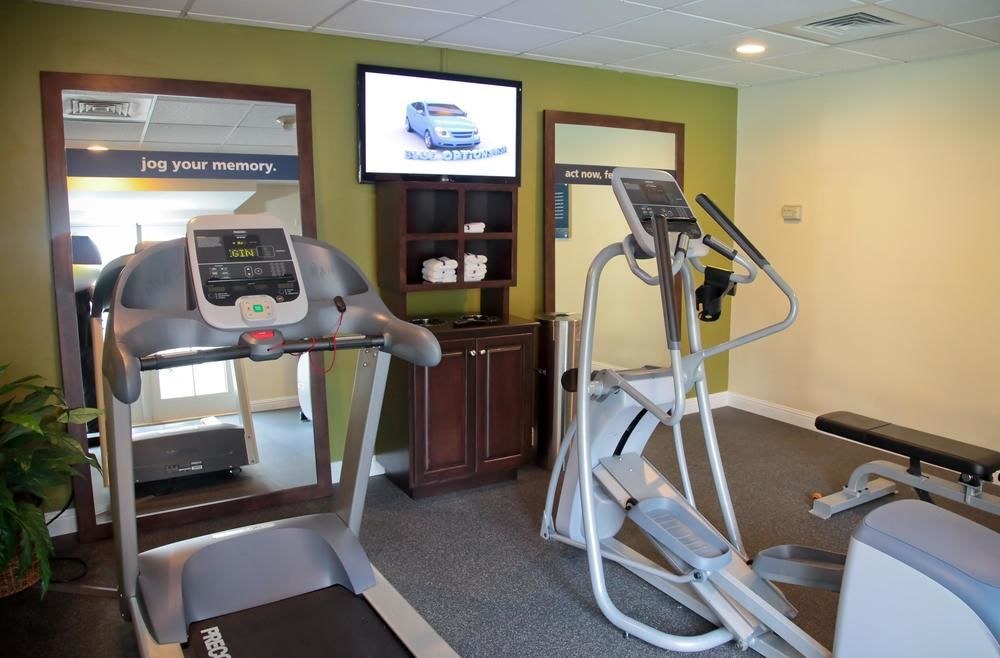 Hampton Inn & Suites Charlotte/SouthPark at Phillips Place