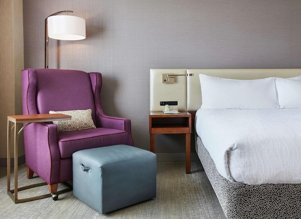 Hilton Garden Inn San Francisco Airport North photo 4
