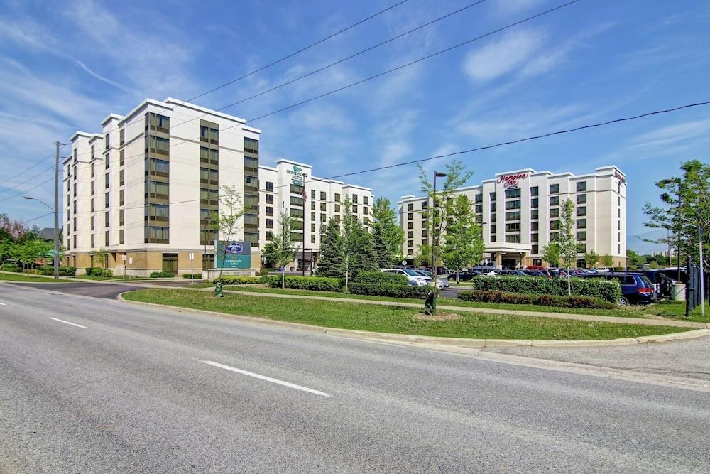 Homewood Suites by Hilton Toronto Airport Corporate Centre photo 4