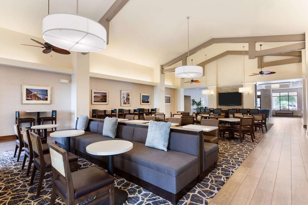 Homewood Suites by Hilton San Diego Airport-Liberty Station photo 2