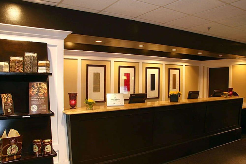DoubleTree by Hilton Memphis Downtown photo 4