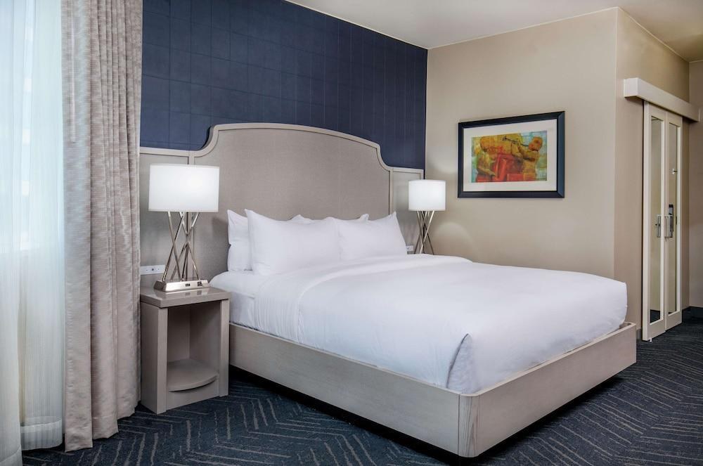 DoubleTree by Hilton Nashville Downtown photo 3