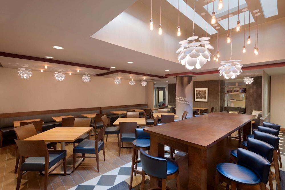 Hampton Inn Manhattan/Downtown-Financial District photo 2
