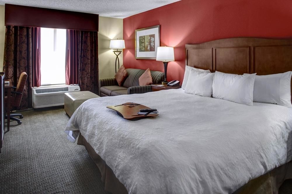 Hampton Inn & Suites N. Ft. Worth-Alliance Airport photo 1