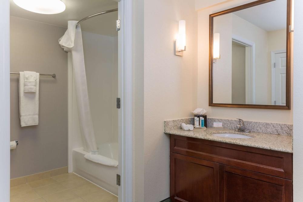 Homewood Suites by Hilton Ft. Worth-North at Fossil Creek photo 4
