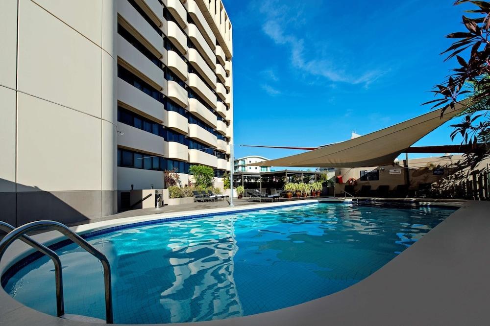 Hilton Darwin photo 2