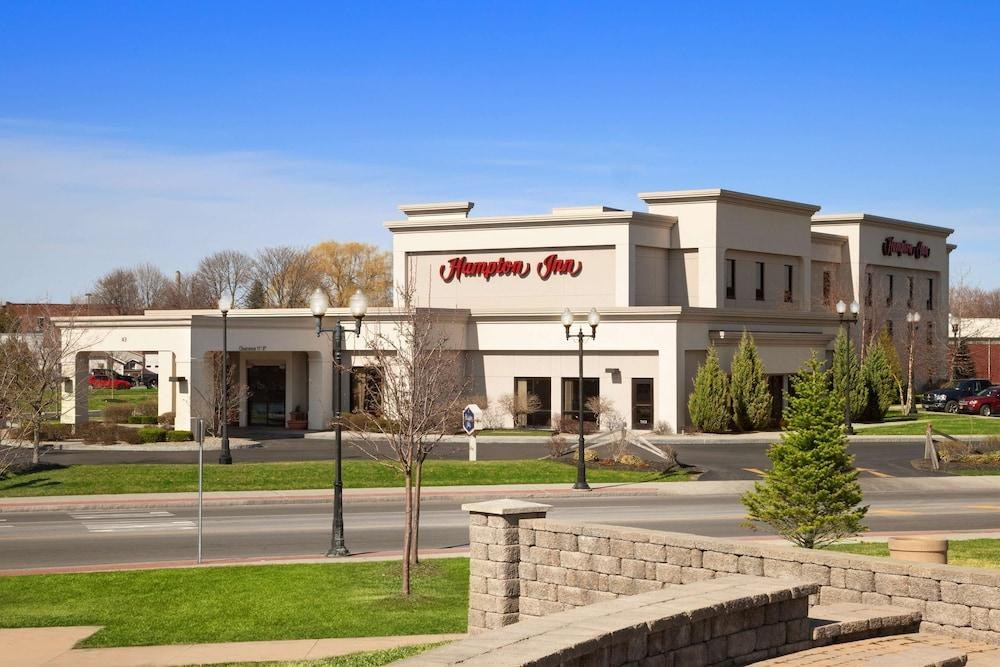 Hampton Inn Geneva photo 2