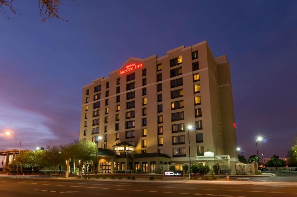 Hilton Garden Inn Phoenix Airport North photo 4
