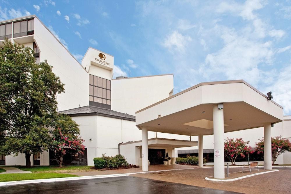 DoubleTree by Hilton Richmond - Midlothian photo 2