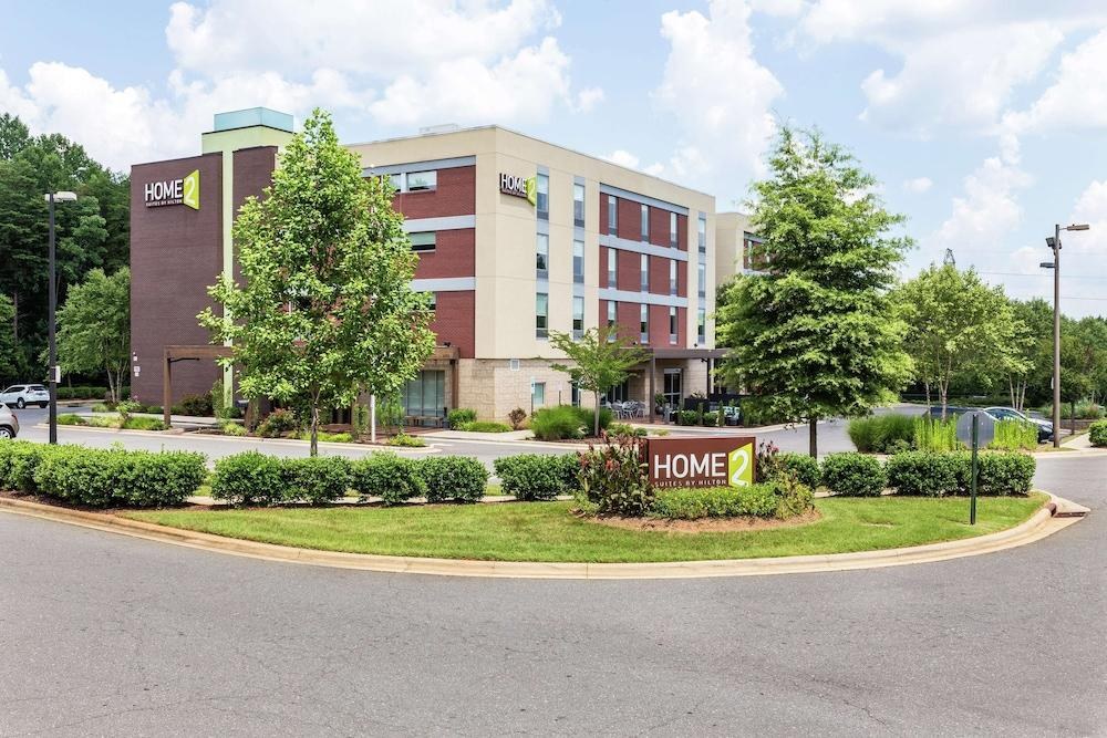 Home2 Suites by Hilton Charlotte I-77 South, NC photo 2