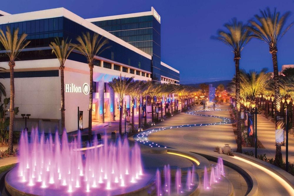 Hilton Anaheim photo 2