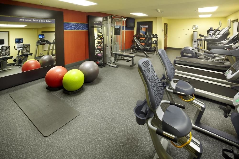 Hampton Inn Phoenix-Biltmore photo 1