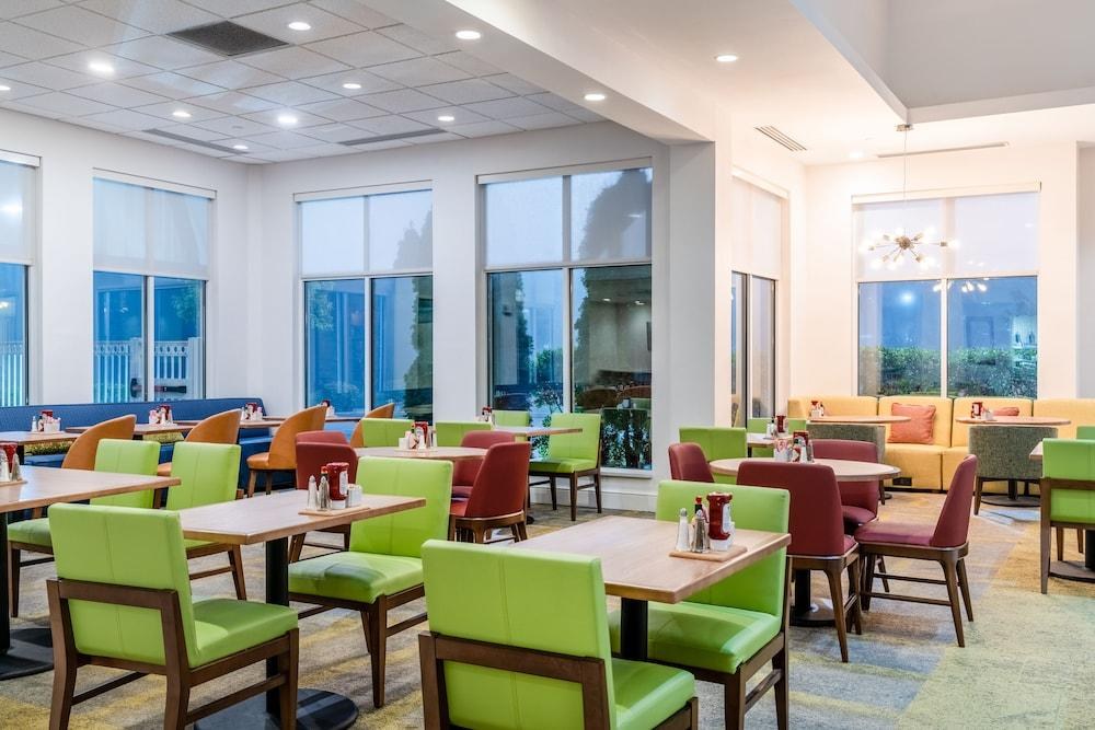 Hilton Garden Inn Morgantown photo 2