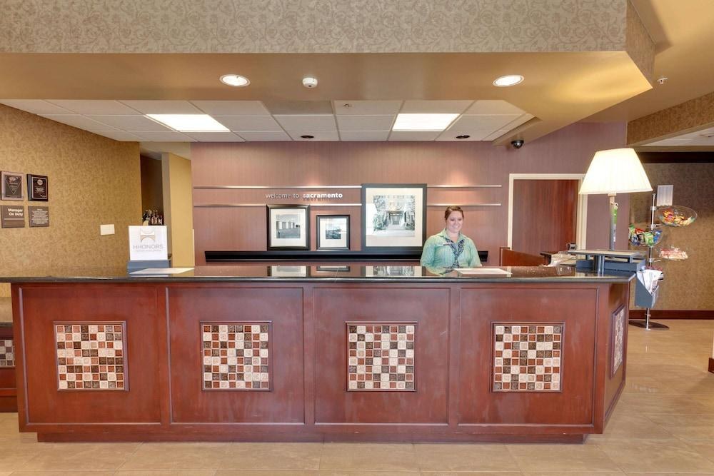 Hampton Inn & Suites Sacramento-Airport-Natomas photo 3