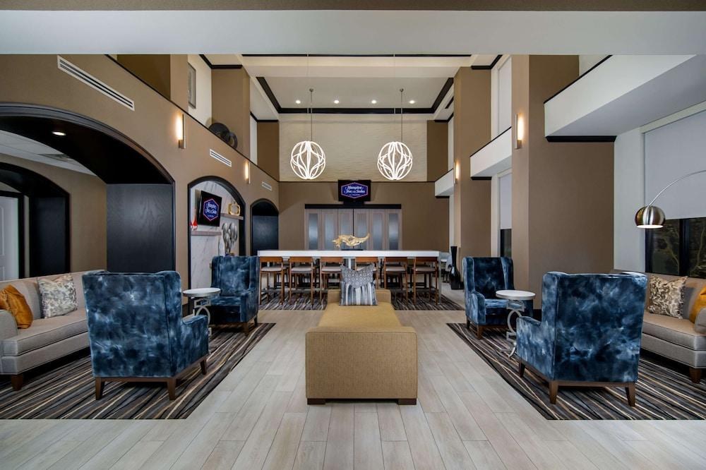 Hampton Inn & Suites Fort Worth-Fossil Creek photo 3