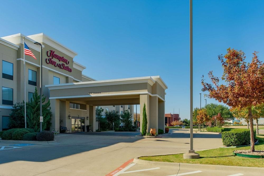 Hampton Inn & Suites Fort Worth-Fossil Creek photo 4