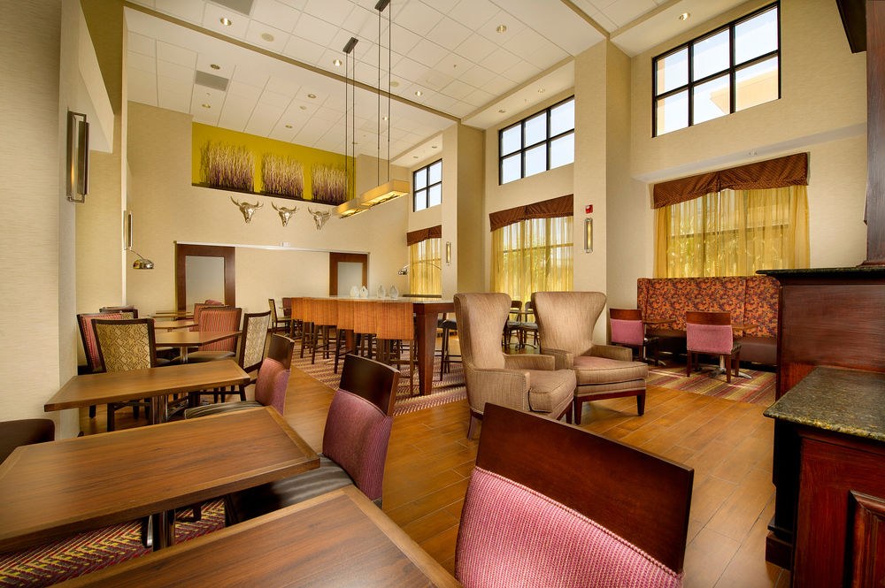 Hampton Inn & Suites San Antonio-Airport photo 1