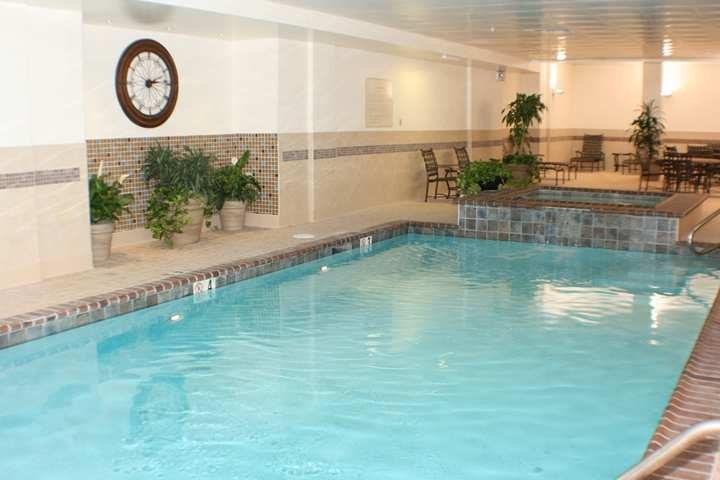 Hilton New Orleans/St. Charles Avenue photo 1