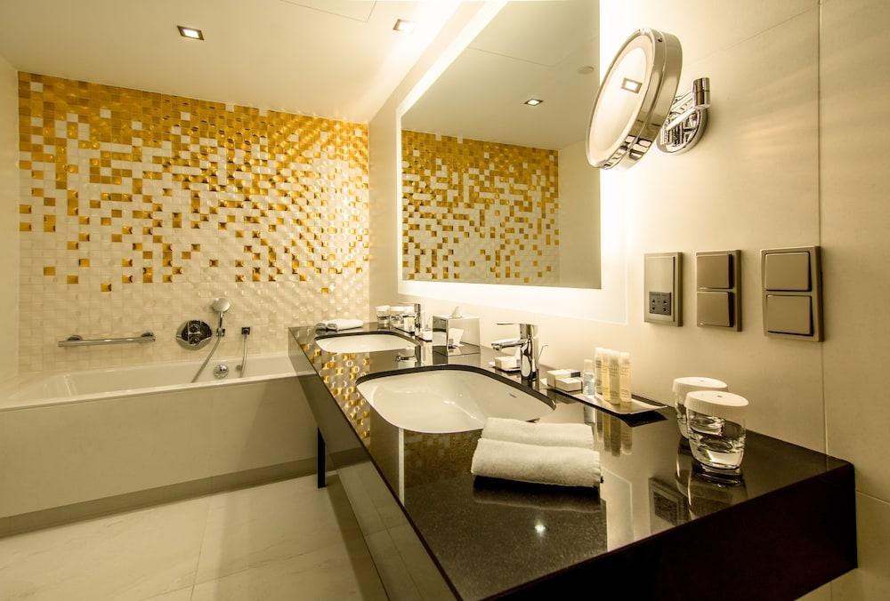 DoubleTree by Hilton Lodz photo 3