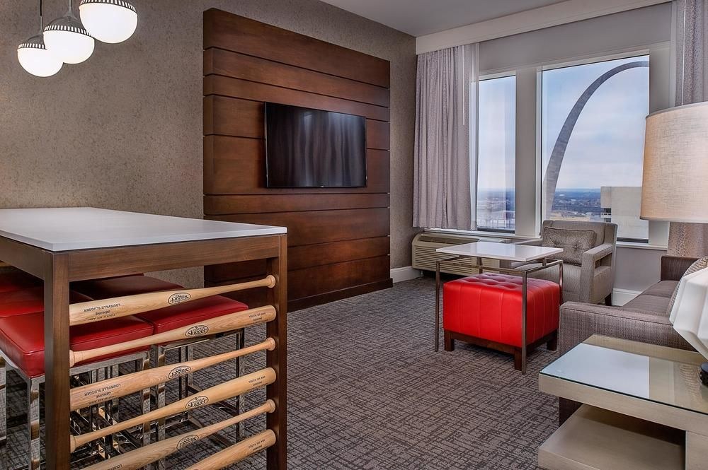 Hilton St. Louis at the Ballpark photo 1