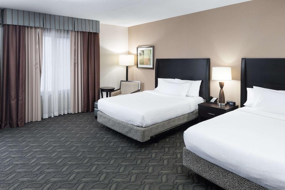 Hilton Garden Inn Silver Spring White Oak photo 3