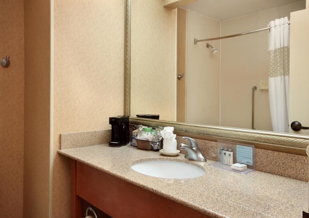 Hampton Inn Memphis-Walnut Grove/Baptist Hospital East photo 1