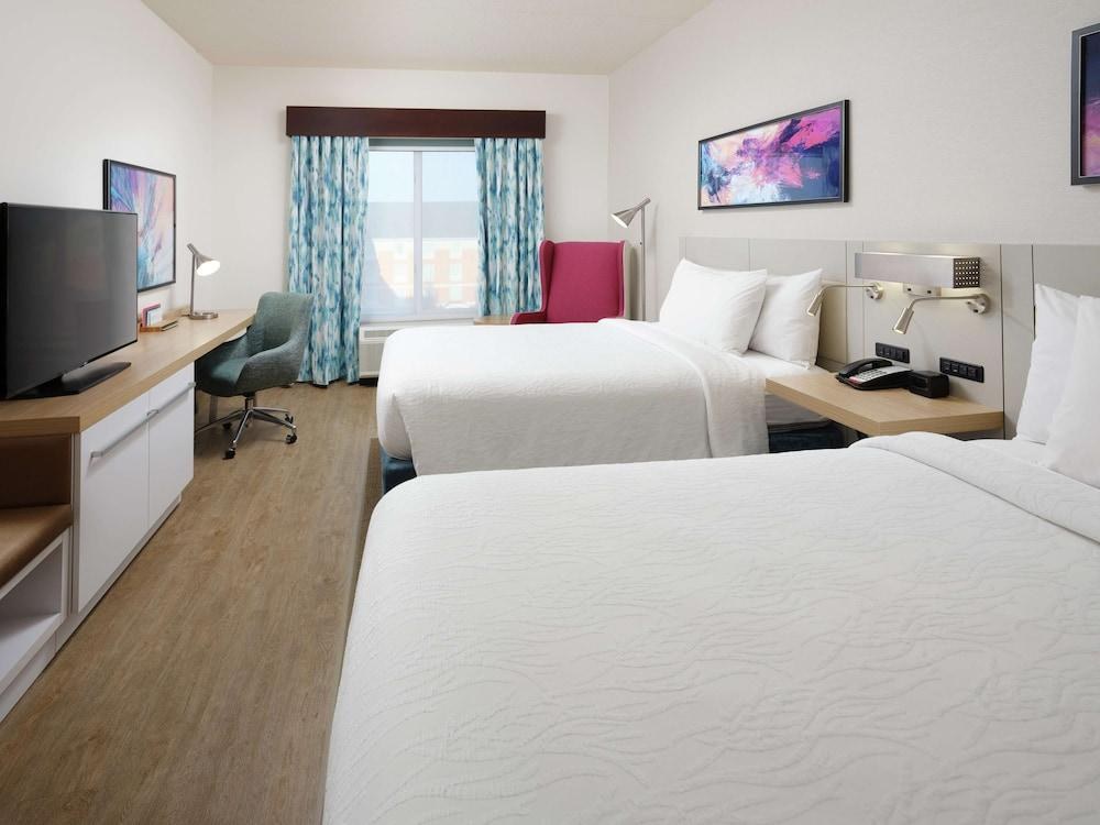 Hilton Garden Inn Atlanta NW/Kennesaw Town Center photo 2