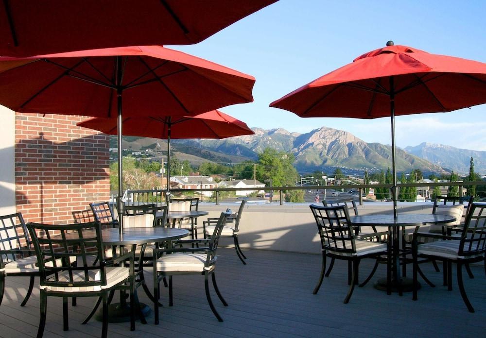 Hampton Inn & Suites Salt Lake City/University-Foothill Dr. photo 3