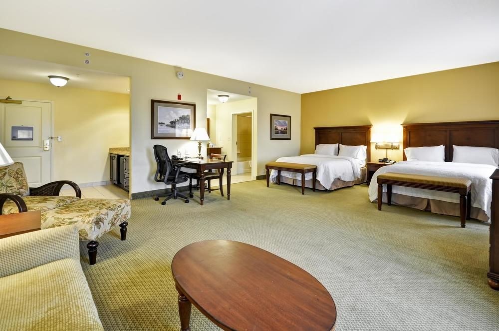 Hampton Inn & Suites North Charleston-University Blvd photo 1