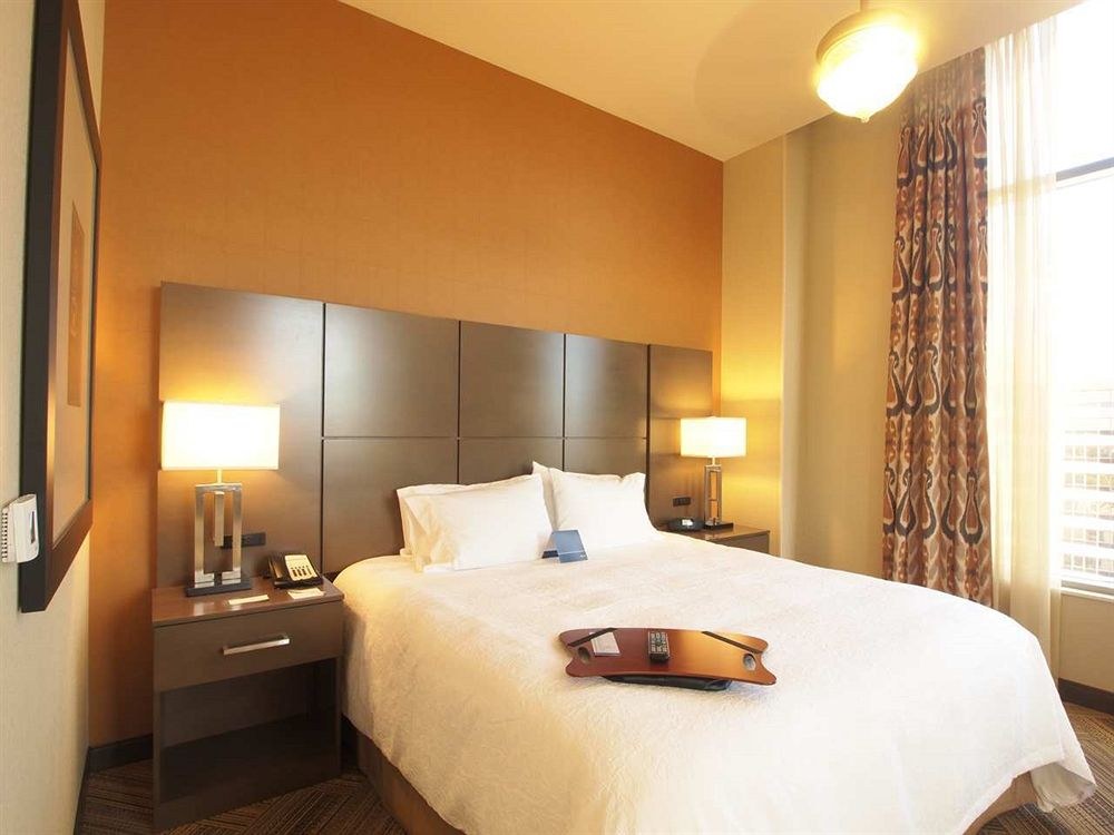 Hampton Inn & Suites Austin @ The University/Capitol