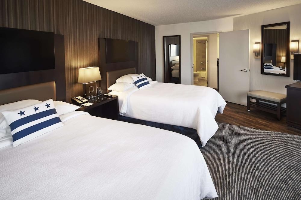 Embassy Suites by Hilton Washington DC Chevy Chase Pavilion photo 2