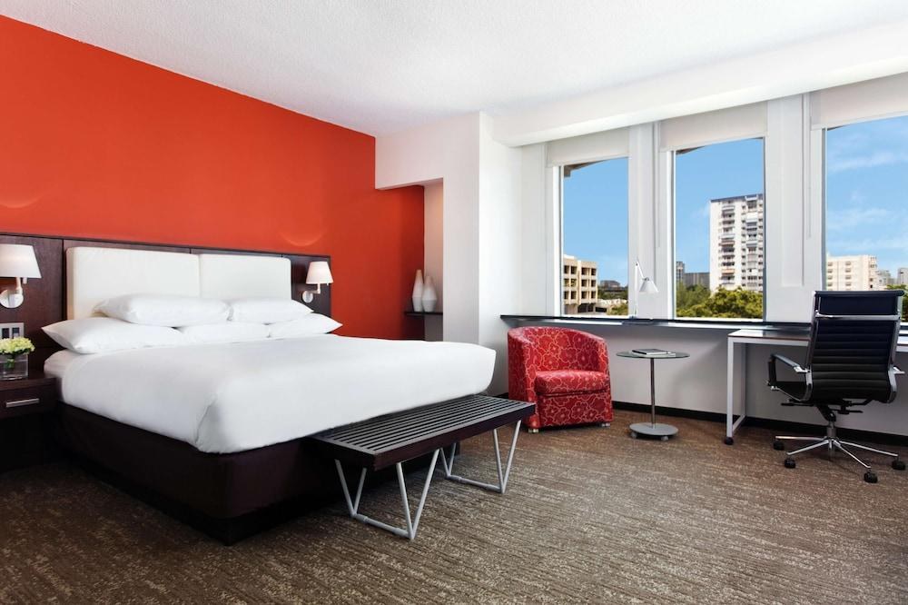 DoubleTree by Hilton San Juan photo 2