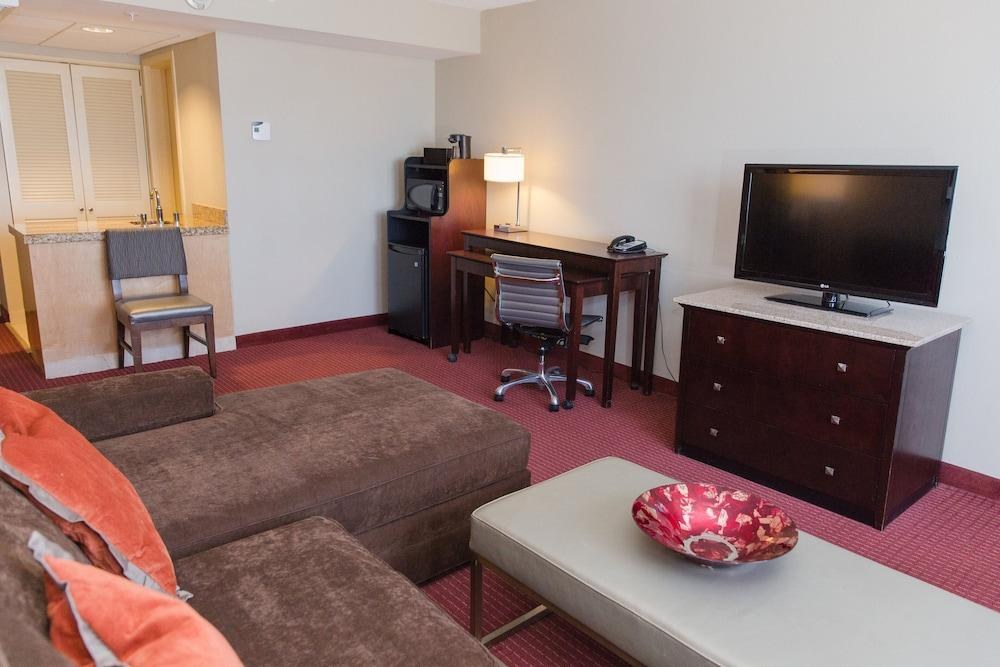 Embassy Suites by Hilton West Palm Beach Central photo 3