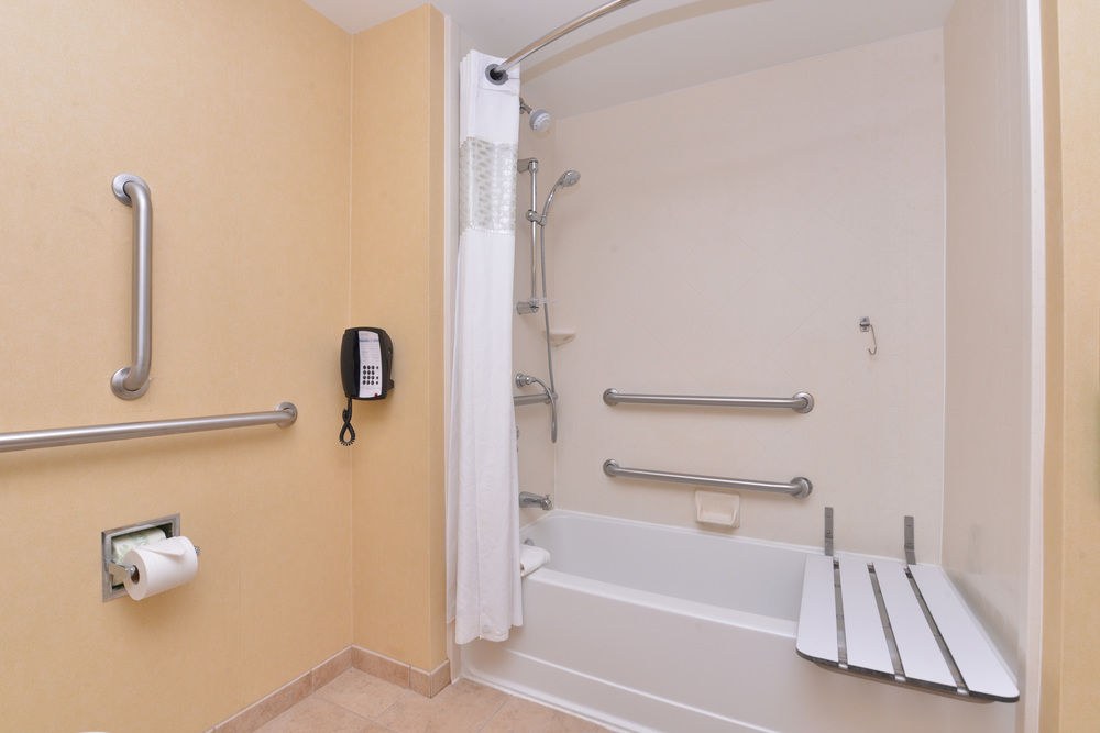 Hampton Inn & Suites Fort Belvoir Alexandria South photo 1