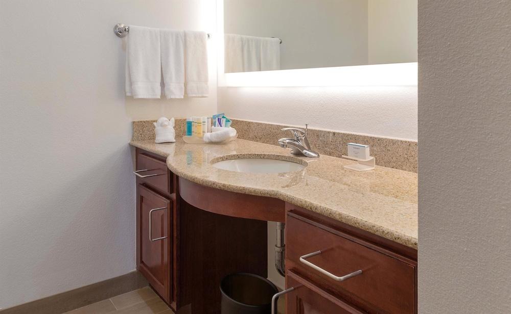 Homewood Suites by Hilton Miami - Airport West photo 4
