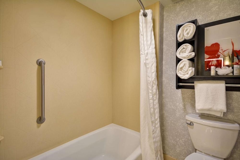 Homewood Suites by Hilton Ithaca photo 3