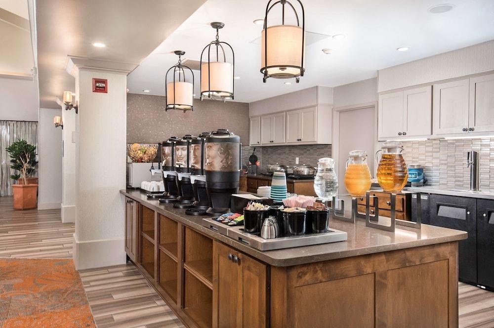 Homewood Suites by Hilton Austin-South/Airport photo 2