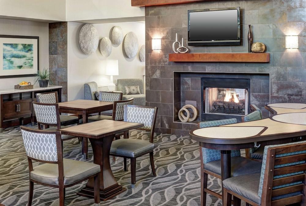 Homewood Suites by Hilton Phoenix North-Happy Valley photo 2