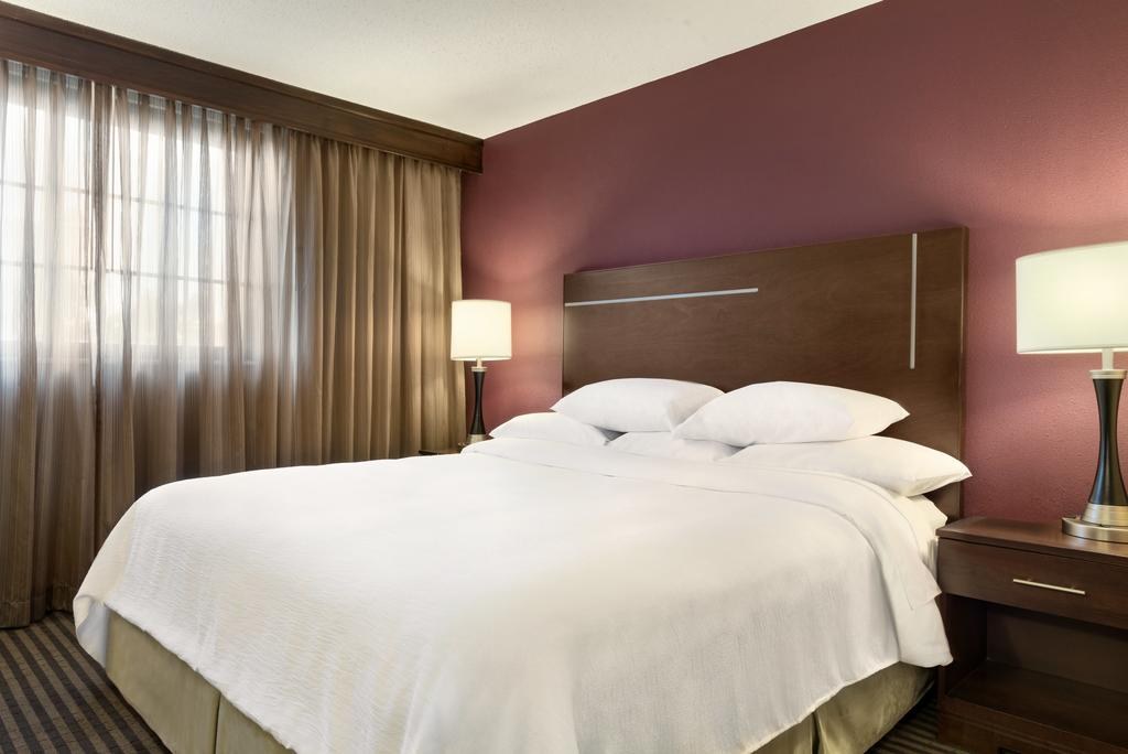 Embassy Suites by Hilton Des Moines Downtown photo 3