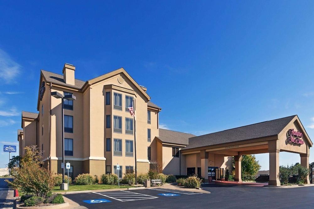 Hampton Inn & Suites Tulsa-Woodland Hills 71st-Memorial photo 4