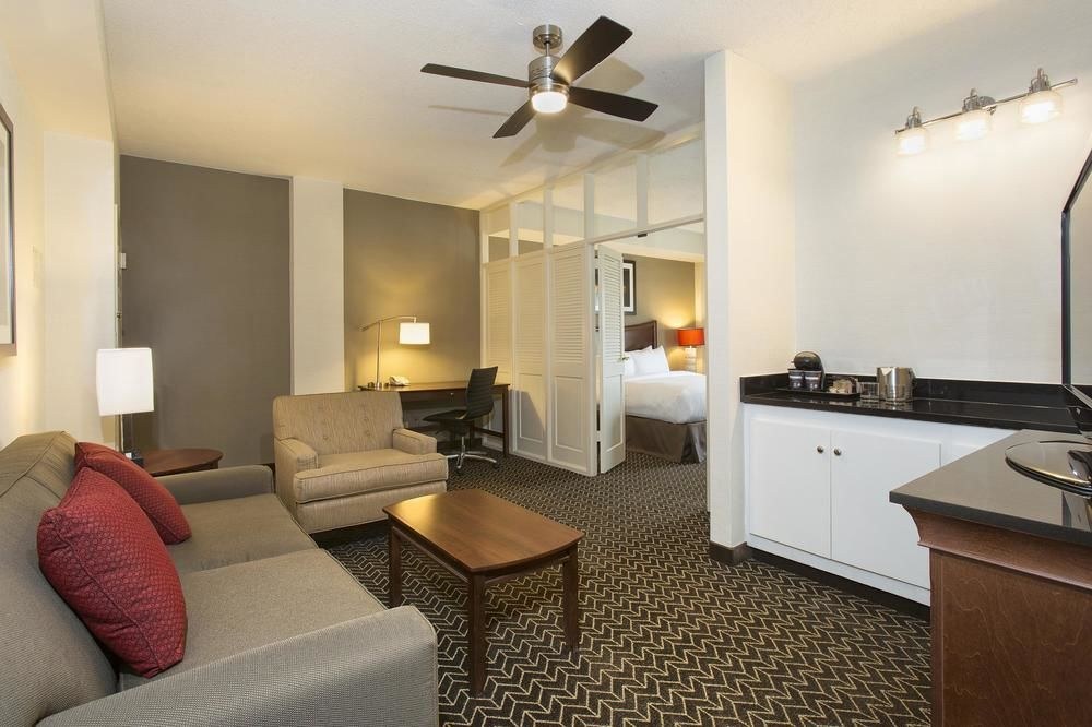 DoubleTree Suites by Hilton Lexington