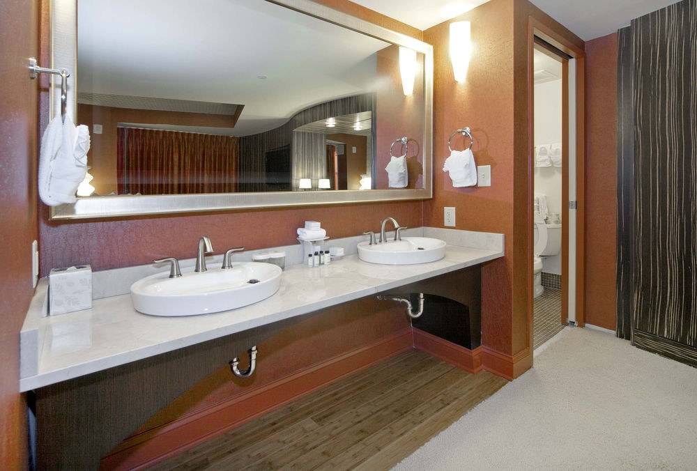 Embassy Suites by Hilton Raleigh Durham Airport Brier Creek photo 1